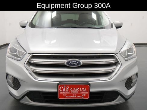 Used 2018 Ford Escape SEL AWD/4WD image 2