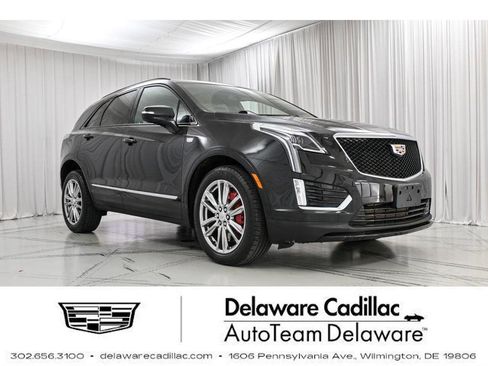 Certified 2023 Cadillac XT5 Sportv AWD/4WD image 1