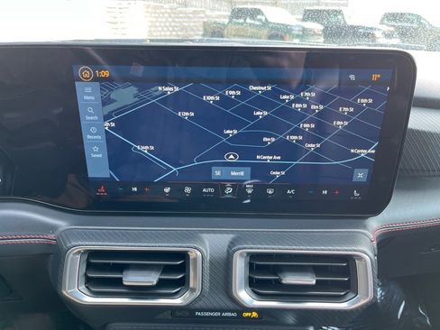 Used 2024 Ford Mustang GT Premium image 20