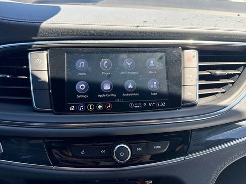 Used 2023 Buick Enclave Essence w/ Experience Buick Package AWD/4WD image 4