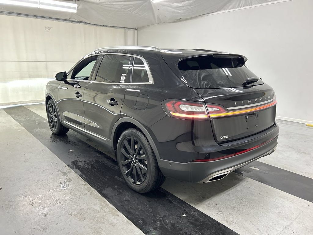 Used 2023 Lincoln Nautilus Reserve w/ Equipment Group 202A AWD/4WD image 7
