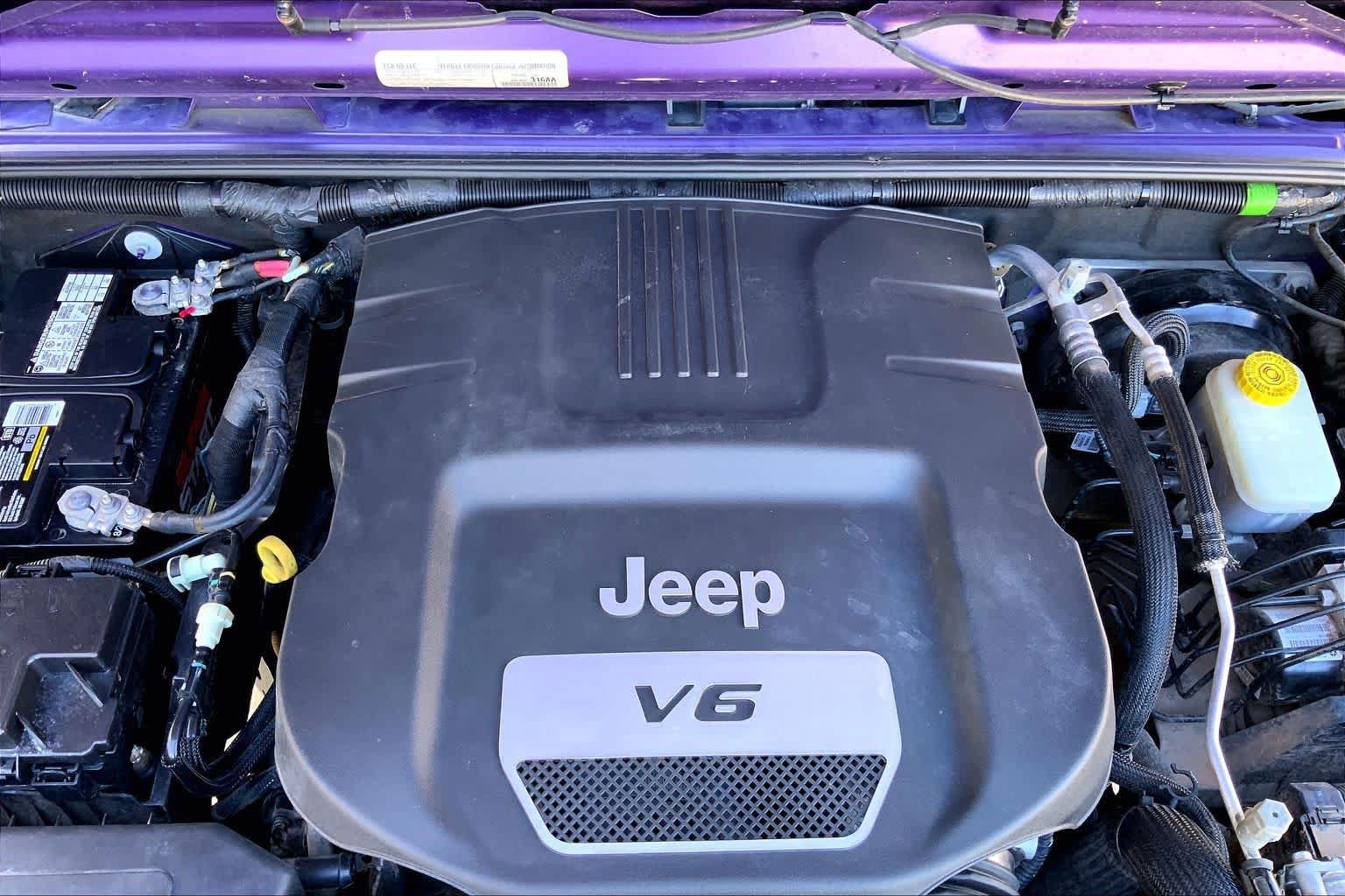 Used 2018 Jeep Wrangler Unlimited Sport S AWD/4WD image 30