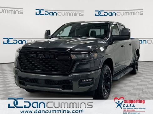Used 2025 RAM 1500 Big Horn AWD/4WD image 1