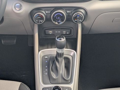 New 2026 Hyundai Venue SEL image 22