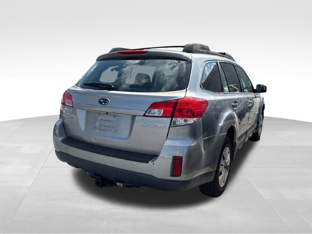 Used 2011 Subaru Outback 2.5i w/ Popular Equipment Group 1B AWD/4WD image 3
