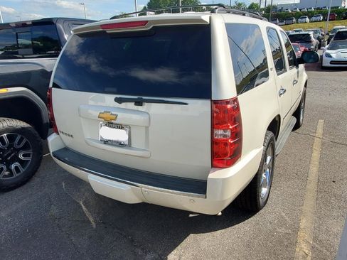 Used 2014 Chevrolet Tahoe LTZ AWD/4WD image 10