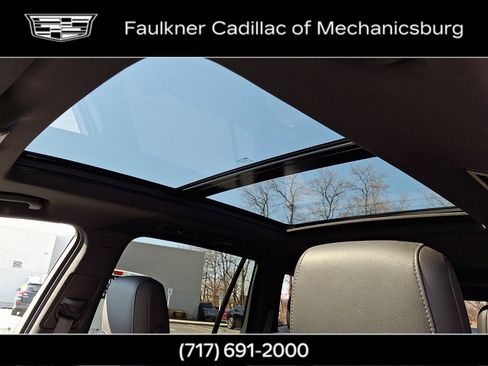 Used 2023 Cadillac XT6 Premium Luxury w/ Technology Package image 14