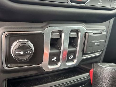 Used 2023 Jeep Wrangler Sport AWD/4WD image 65