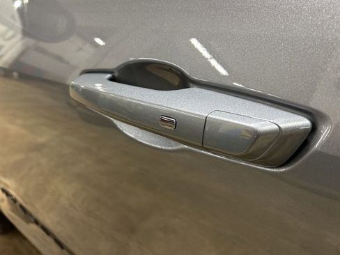 New 2026 Chevrolet Traverse LT w/ Midnight/Sport Edition image 16