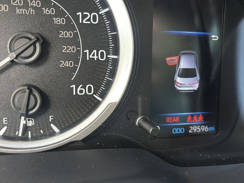 Used 2022 Toyota Corolla LE FWD image 21