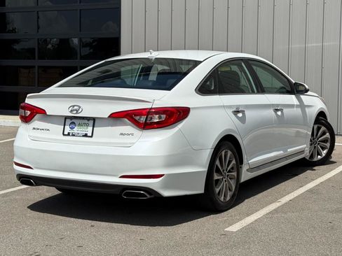 Used 2017 Hyundai Sonata Sport w/ Value Edition Package 02 FWD image 5