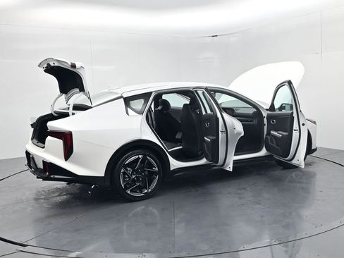New 2026 Kia K4 GT-Line image 52