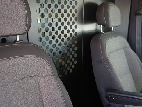 Used 2025 RAM ProMaster 2500 w/ U-Haul Equipment Group FWD image 19