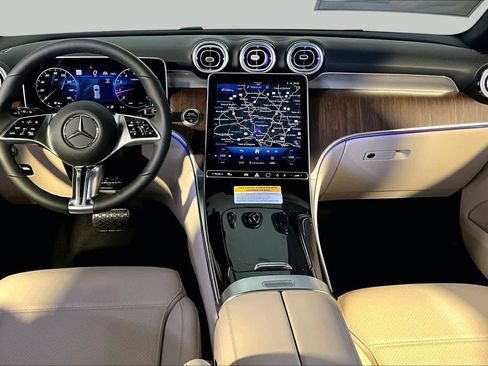 New 2026 Mercedes-Benz GLC 300 4MATIC image 7