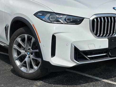 Used 2026 BMW X5 xDrive40i AWD/4WD image 10