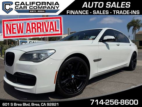 Used 2014 BMW 740i image 1