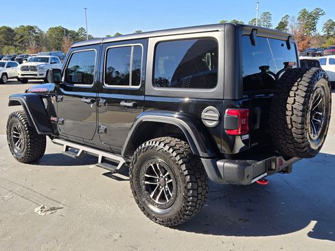 Used 2023 Jeep Wrangler Unlimited Rubicon image 5