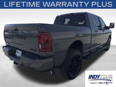 New 2026 RAM 2500 Laramie AWD/4WD image 4