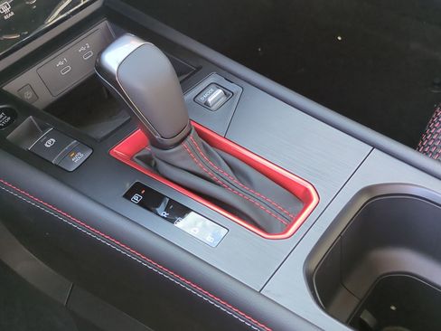 New 2026 Nissan Kicks SR image 15