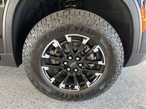 New 2026 Chevrolet Traverse Z71 w/ Enhanced Driving Package image 35