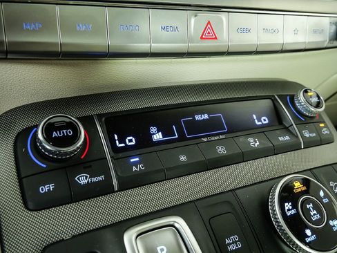 Used 2021 Hyundai Palisade Calligraphy AWD/4WD image 17