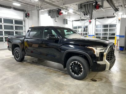 New 2026 Toyota Tundra SR5 w/ TRD Off-Road Package