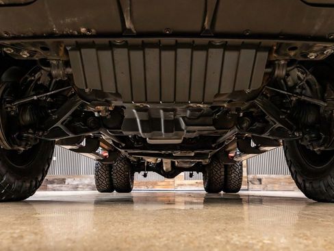 Used 2023 GMC Sierra 3500 SLT w/ SLT Premium Package image 15