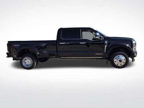 Certified 2026 Ford F450 Platinum w/ Platinum Plus Package AWD/4WD image 11