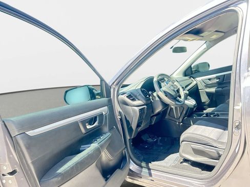 Used 2019 Honda CR-V LX image 10