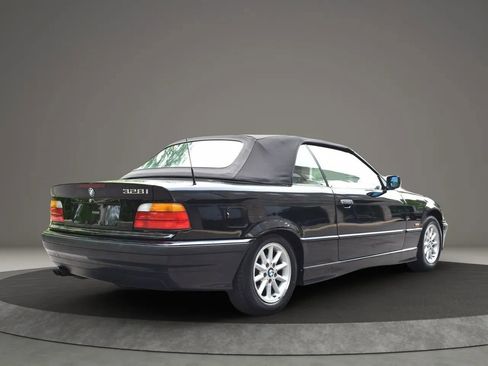 Used 1999 BMW 328i Convertible image 5