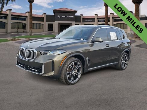 Used 2025 BMW X5 xDrive40i w/ Parking Assistance Package image 4