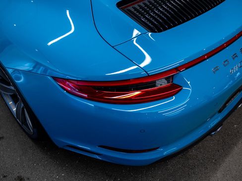 Certified 2017 Porsche 911 Carrera 4S w/ Sport Package AWD/4WD image 22