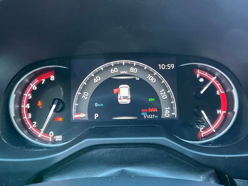 Used 2024 Toyota RAV4 XLE w/ Convenience Package image 15