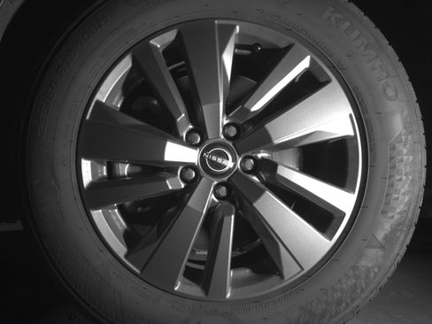 Used 2025 Nissan Pathfinder SV AWD/4WD image 12