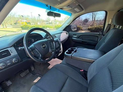 Used 2009 Chevrolet Tahoe LS w/ Skid Plate Package image 12