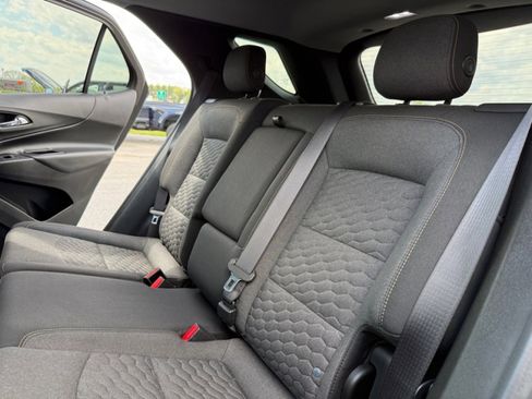 Used 2020 Chevrolet Equinox LT AWD/4WD image 18