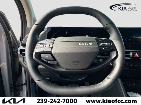 New 2026 Kia Sportage SX FWD image 38