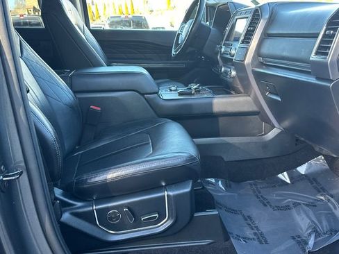 Certified 2021 Ford Expedition Max Platinum image 13