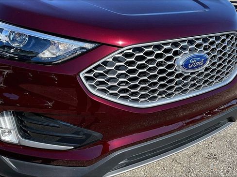 Certified 2024 Ford Edge SEL w/ Convenience Package AWD/4WD image 28