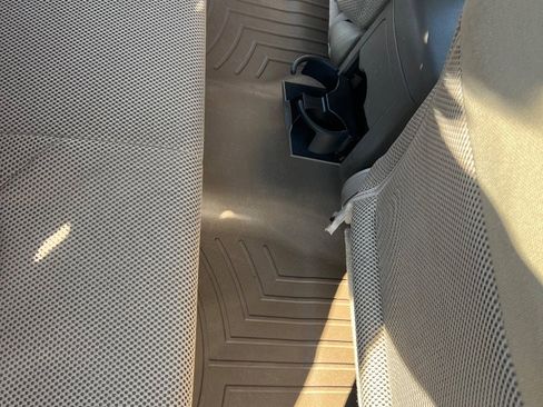 Used 2016 Nissan Frontier SV w/ SV Value Truck Package image 30