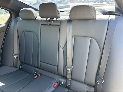 Used 2021 BMW 330e w/ Convenience Package RWD image 4