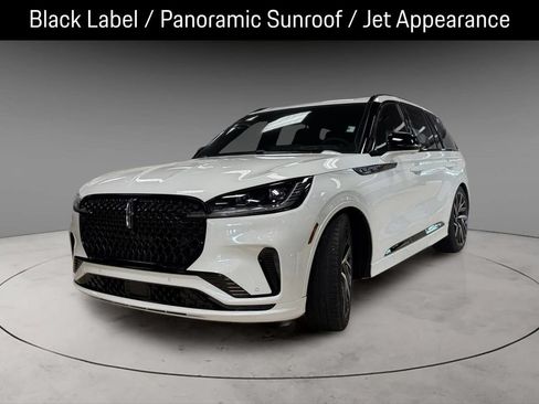 Certified 2025 Lincoln Aviator Black Label w/ Jet Appearance Package AWD/4WD image 1