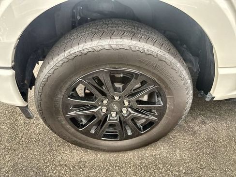 Used 2025 Ford F150 Platinum w/ FX4 Off-Road Package AWD/4WD image 10