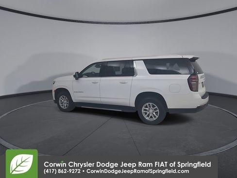 Used 2024 Chevrolet Suburban LT image 10
