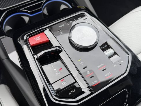New 2027 BMW M5 Touring AWD/4WD image 27