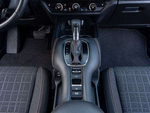 Certified 2026 Honda HR-V Sport image 25