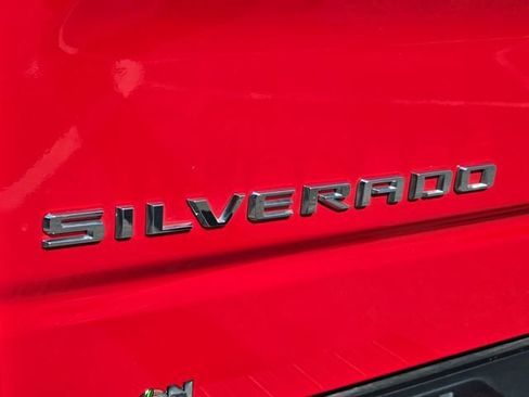 Certified 2025 Chevrolet Silverado 1500 LT image 18