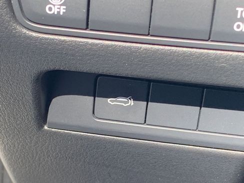 Used 2025 MAZDA CX-50 AWD 2.5 S w/ Premium Package image 23