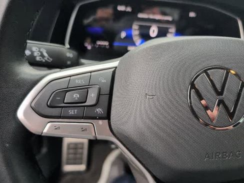 Used 2023 Volkswagen Jetta Sport image 17