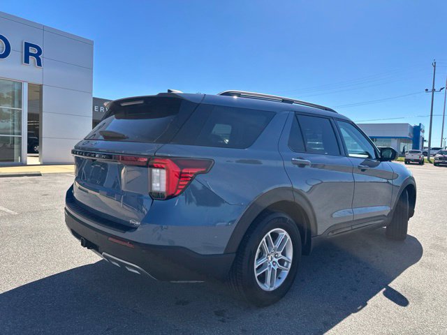 Used 2026 Ford Explorer Active w/ Active Comfort Package RWD image 19
